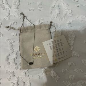 kendra scott necklace